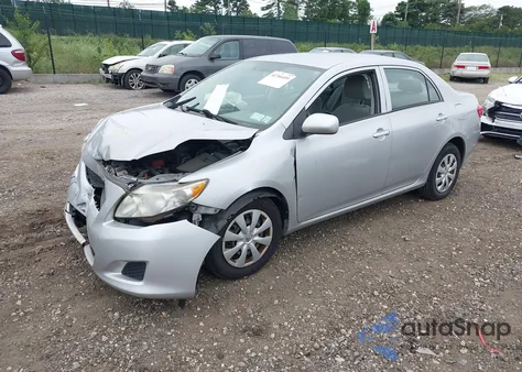 2010 Toyota Corolla Le z USA, uszkodzony, nr VIN 2T1BU4EE5AC298299